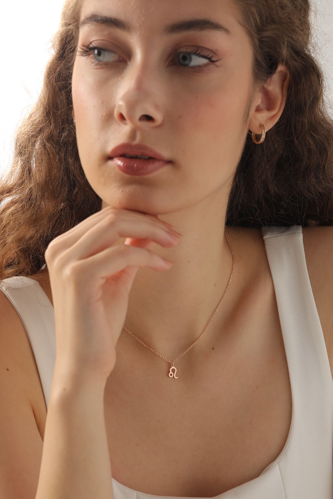 Personalized Zodiac Sign Necklace - Dainty Personalized Jewelry | Custom Necklaces & Gifts