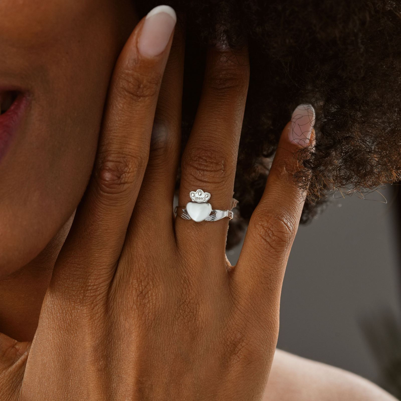 Claddagh Irish Promise Ring Sİlver - Dainty Personalized Jewelry | Custom Necklaces & Gifts