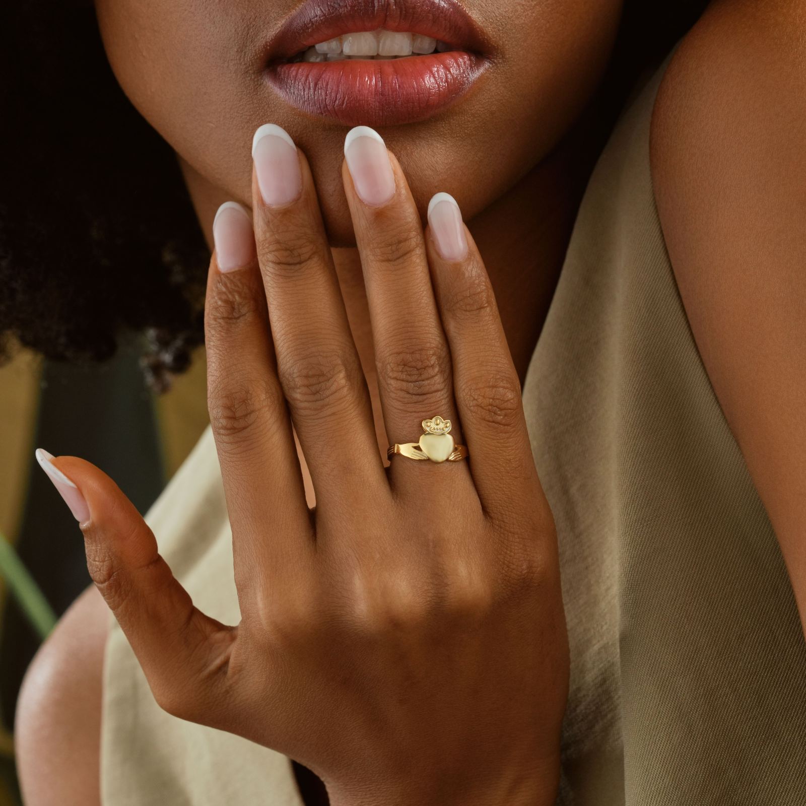 Claddagh Irish Promise Ring Sİlver - Dainty Personalized Jewelry | Custom Necklaces & Gifts