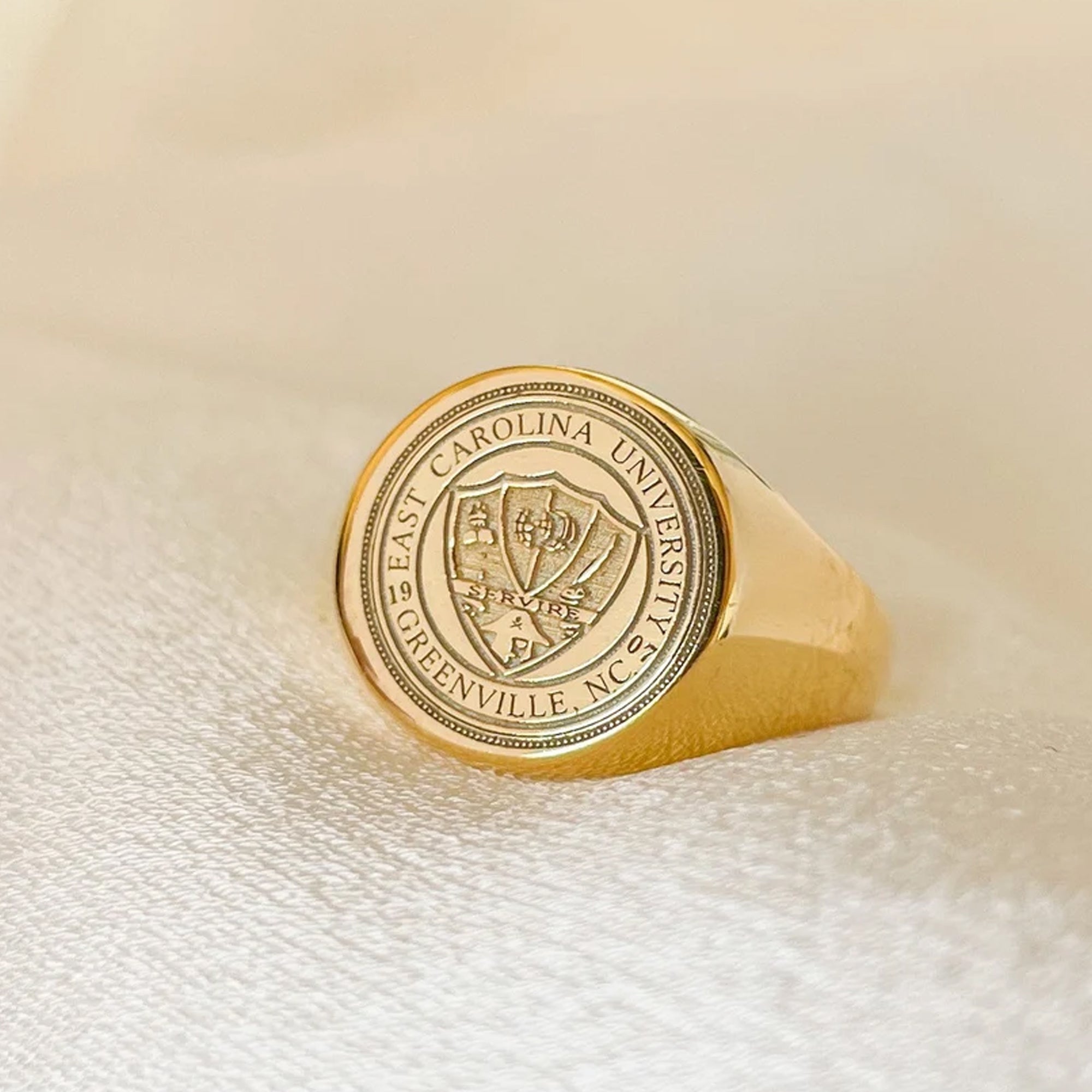 College Signet Ring Emblem Silver - Dainty Personalized Jewelry | Custom Necklaces & Gifts