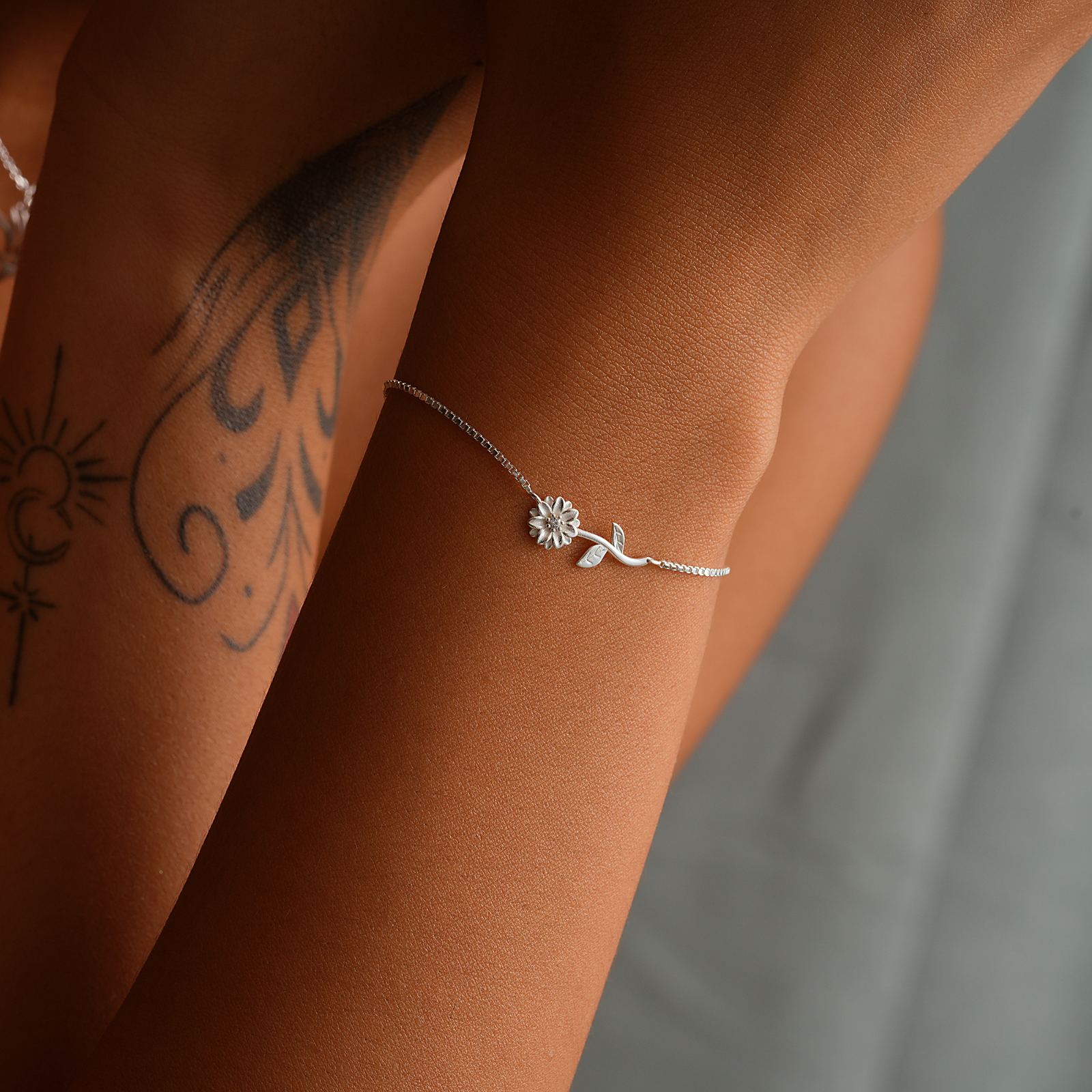 Custom Birth Flower Bracelet Sterling Silver - Dainty Personalized Jewelry | Custom Necklaces & Gifts