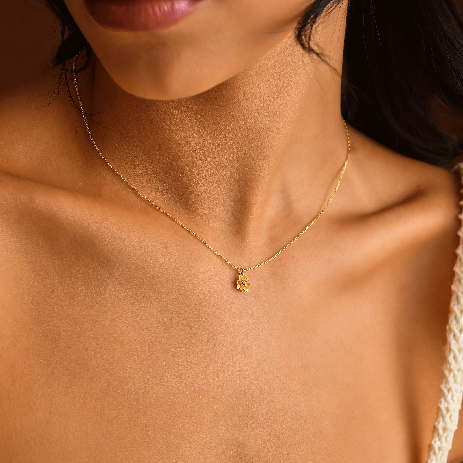 Custom Birth Flower Necklace - Perfect Gift Idea - Dainty Personalized