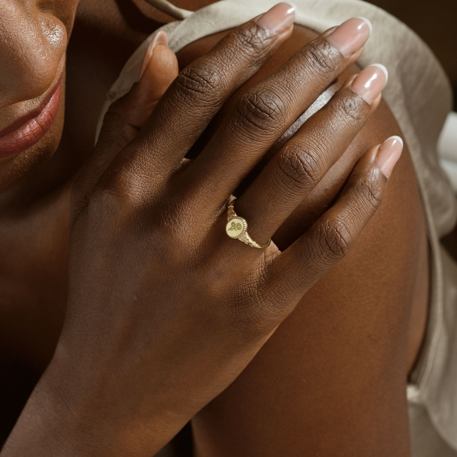 Dainty Birth Flower Signet Ring - Dainty Personalized Jewelry | Custom Necklaces & Gifts