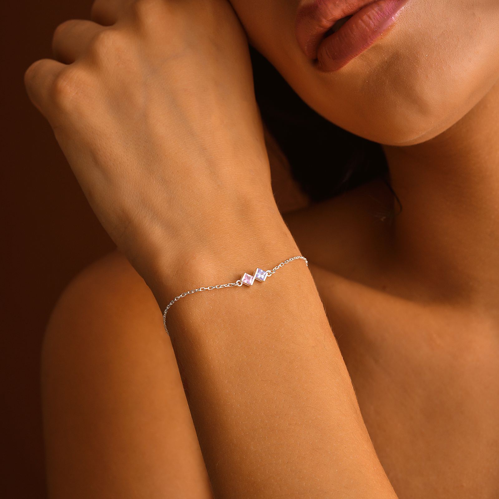 Elegant Birthstone Bracelet - Dainty Personalized Jewelry | Custom Necklaces & Gifts