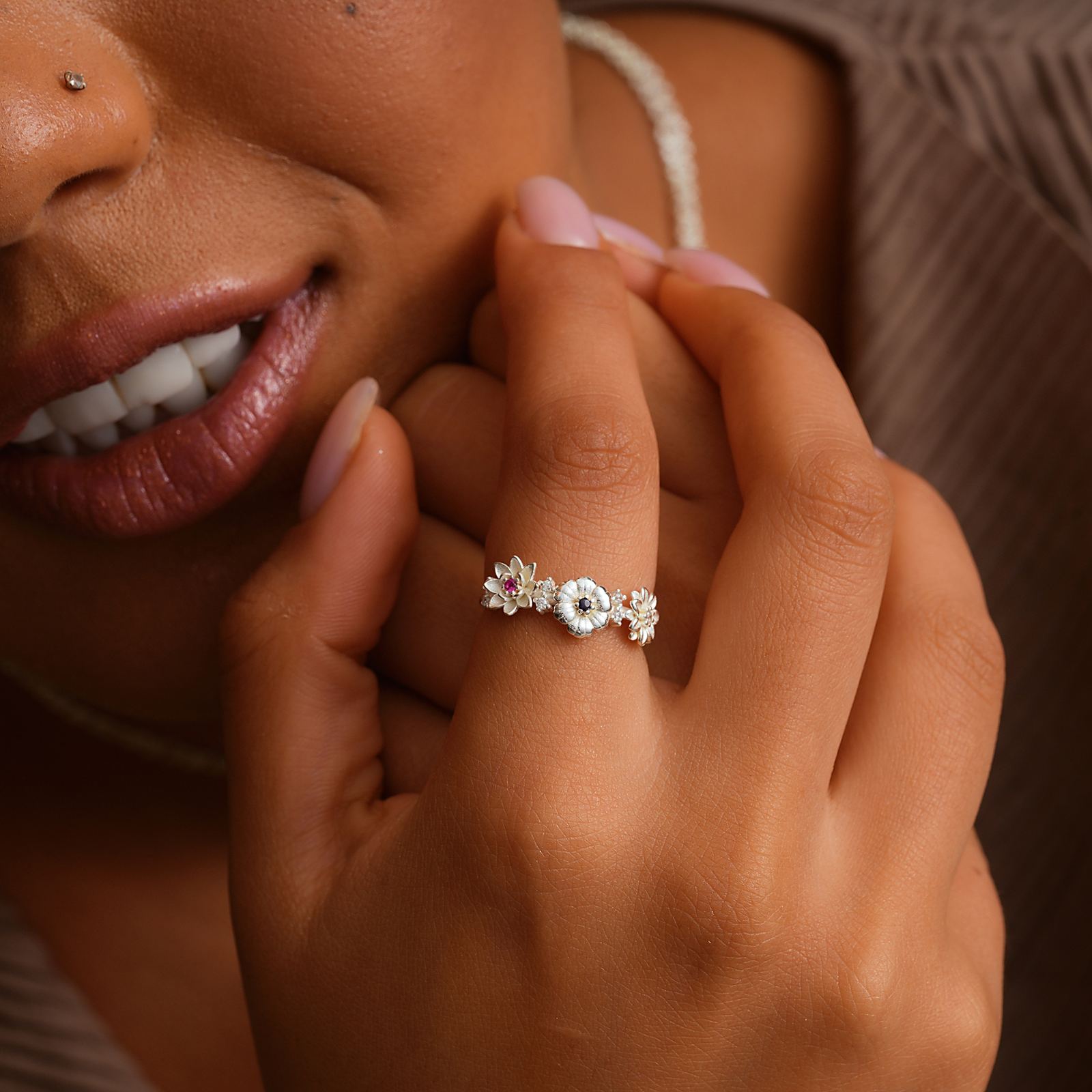 Elegant Combined Birth Flower Ring for Every Occasion - Dainty Personalized