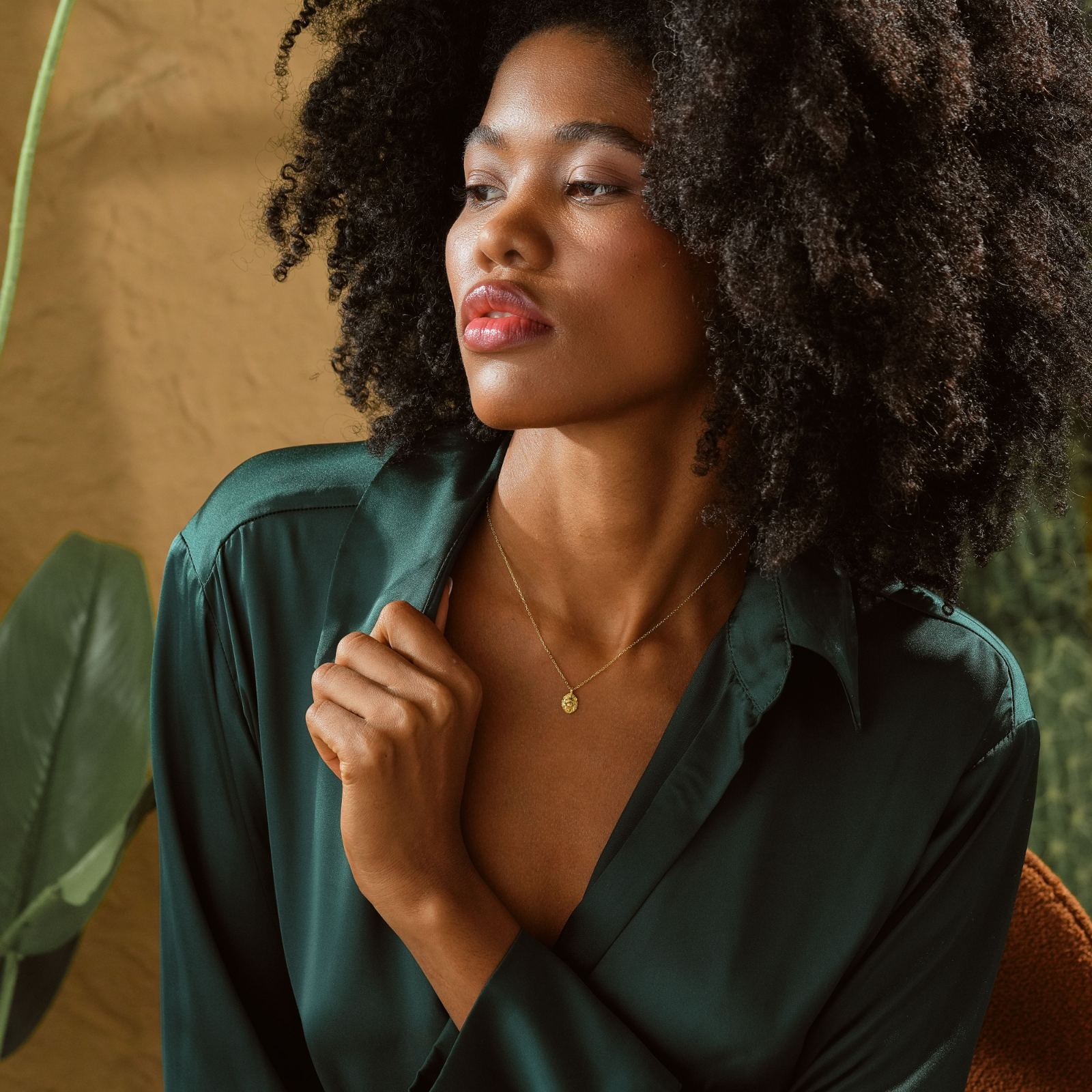 Lion Pendant Necklace Minimalist - Dainty Personalized Jewelry | Custom Necklaces & Gifts