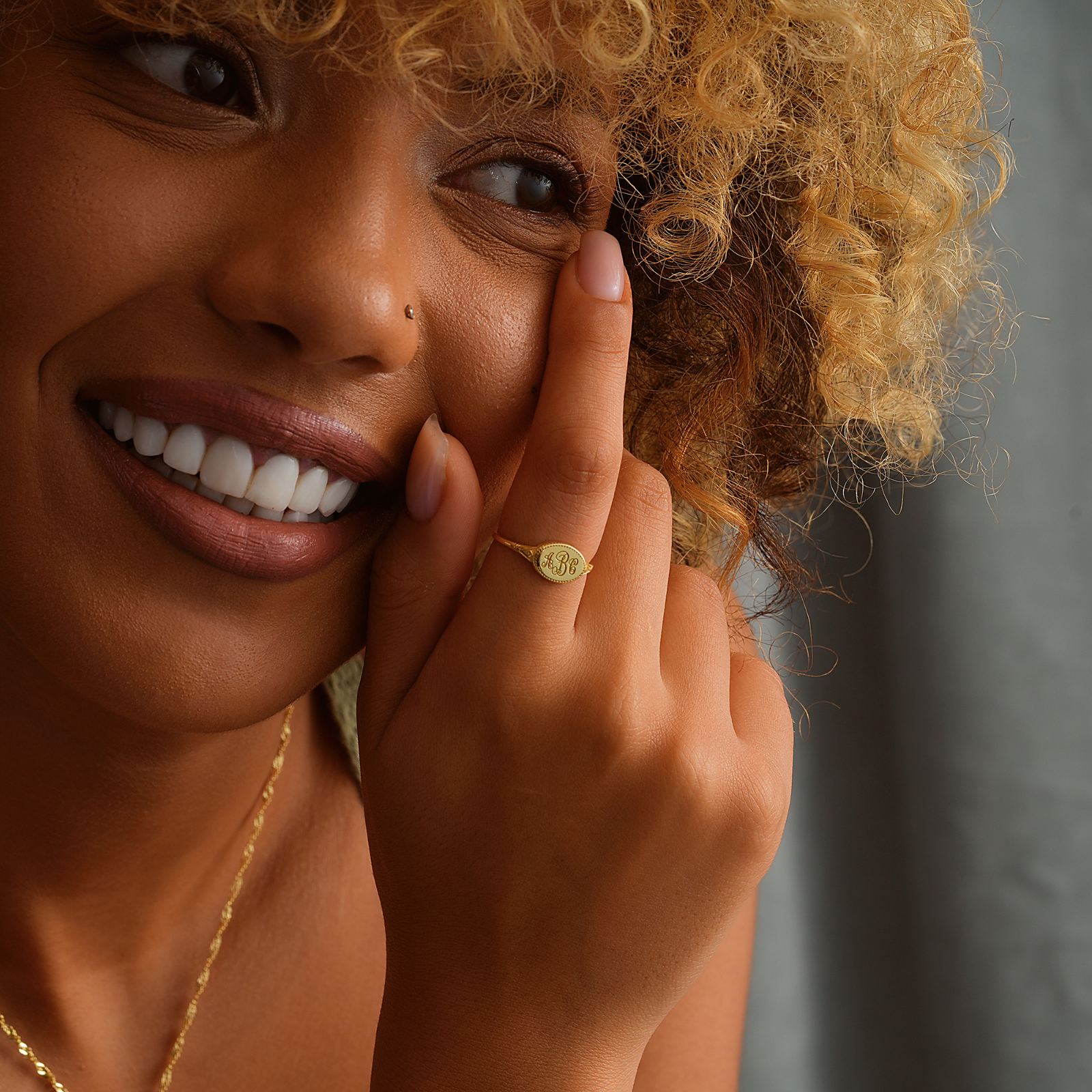 Personalized Engraved Name Ring for Minimalist Style - Dainty Personalized