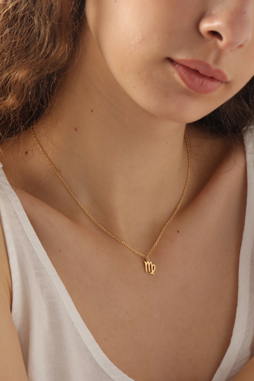 Personalized Zodiac Sign Necklace - Dainty Personalized Jewelry | Custom Necklaces & Gifts