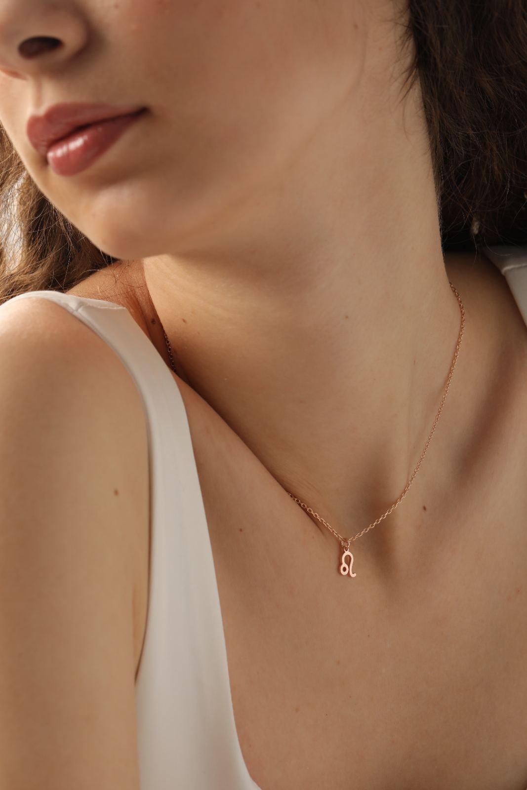 Personalized Zodiac Sign Necklace - Dainty Personalized Jewelry | Custom Necklaces & Gifts