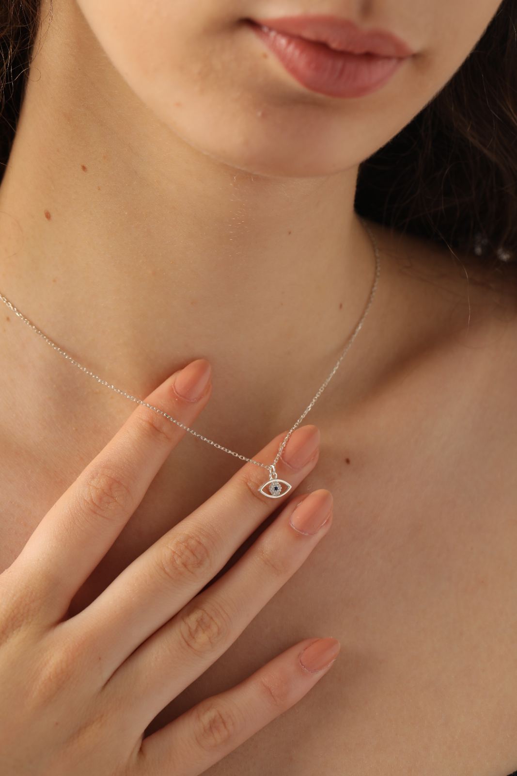 Stylish Evil Eye Necklace - Dainty Personalized Jewelry | Custom Necklaces & Gifts