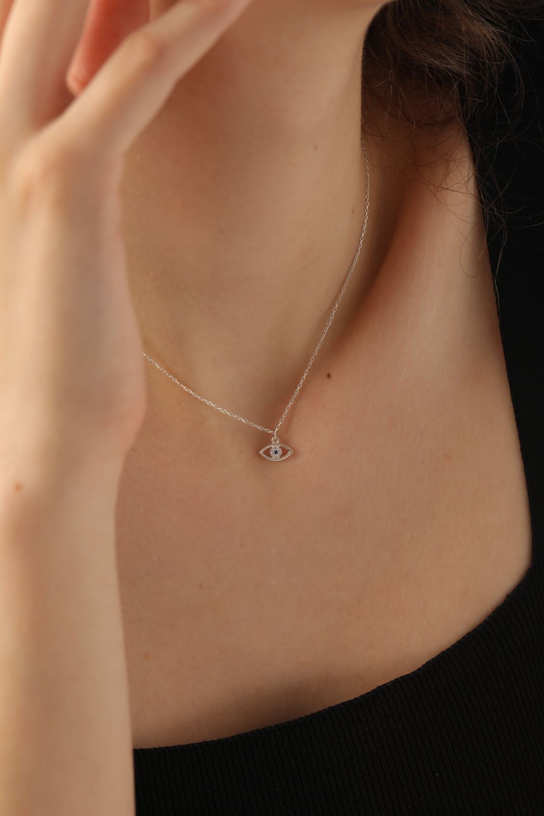 Stylish Evil Eye Necklace - Dainty Personalized Jewelry | Custom Necklaces & Gifts